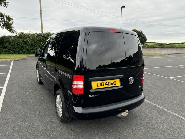 Volkswagen Caddy C20 DIESEL in Down