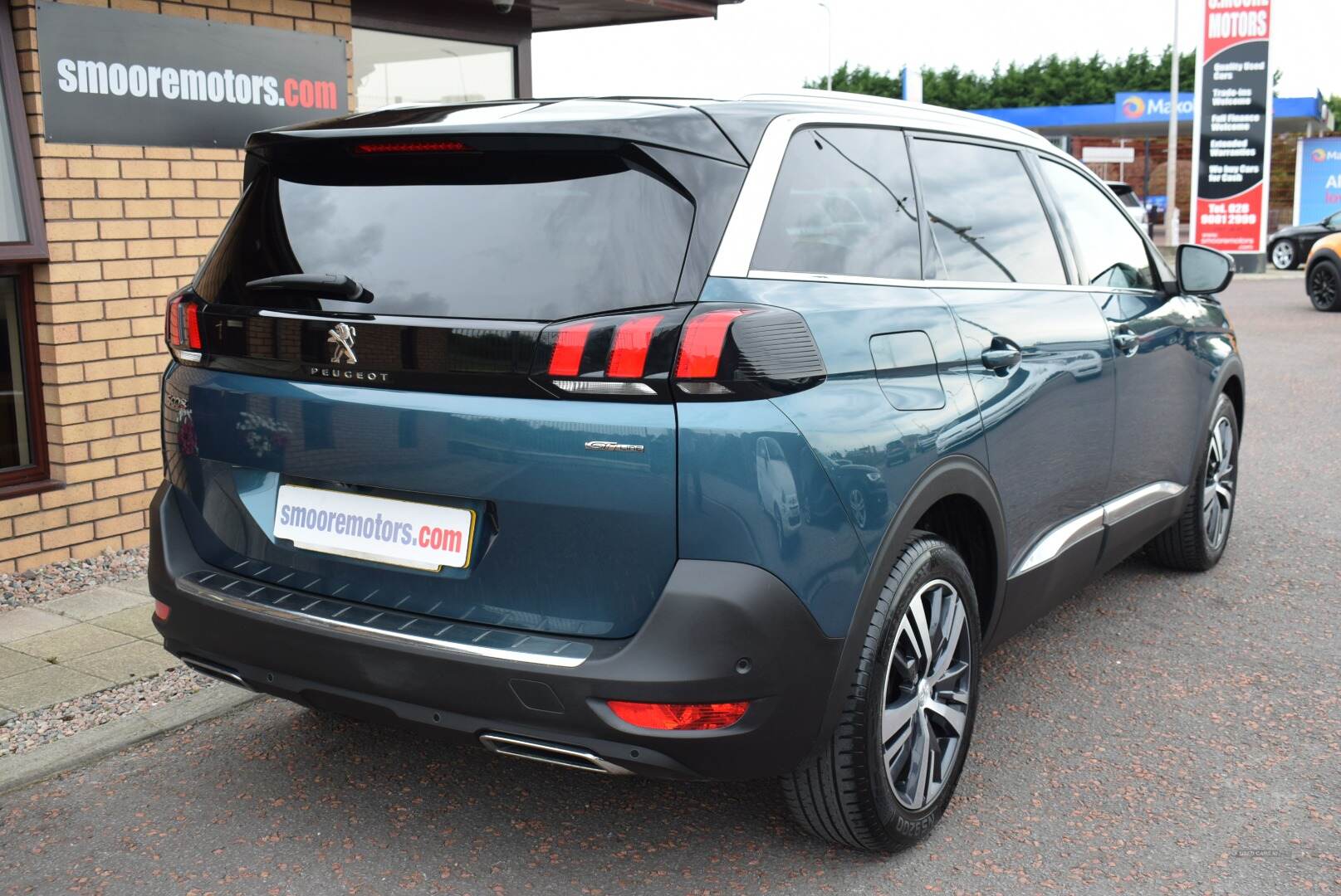 Peugeot 5008 DIESEL ESTATE in Antrim