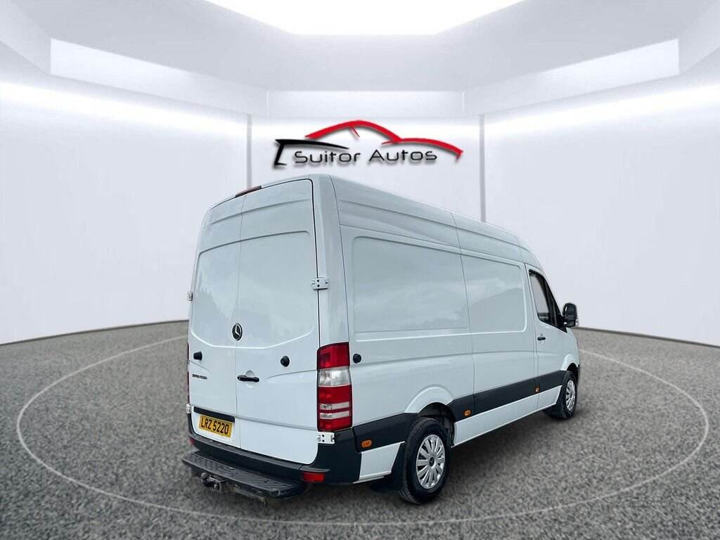 Nov 2016 Mercedes-Benz Sprinter 3.5t Van