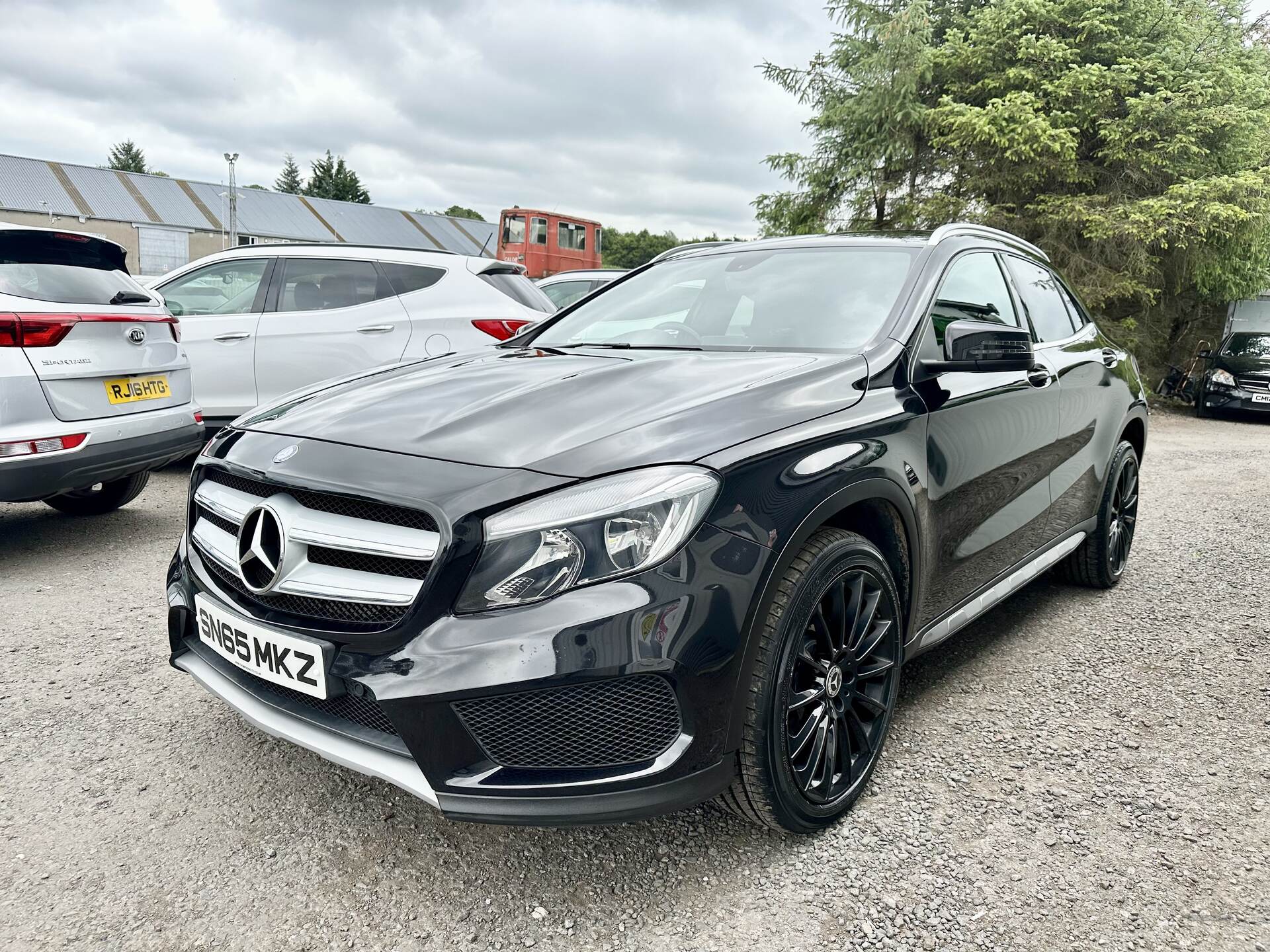 Mercedes GLA-Class DIESEL HATCHBACK in Down