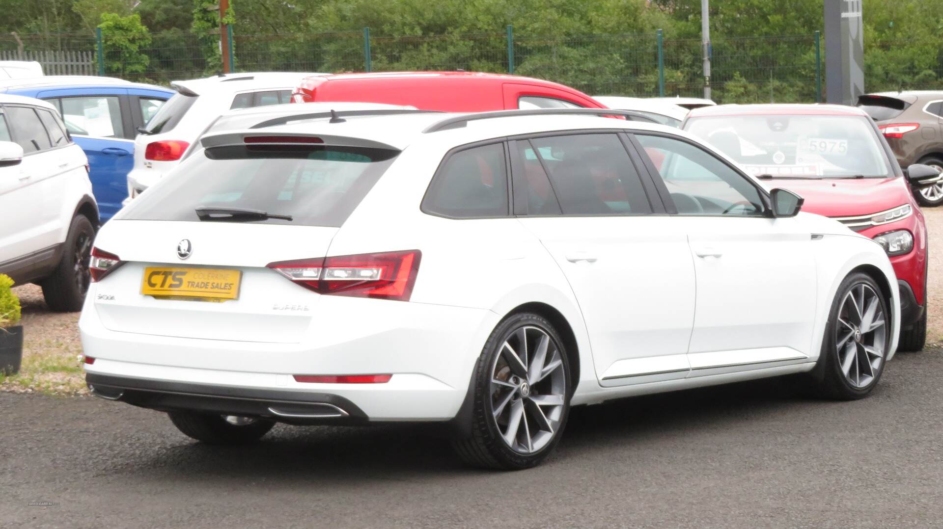 Skoda Superb DIESEL ESTATE in Derry / Londonderry