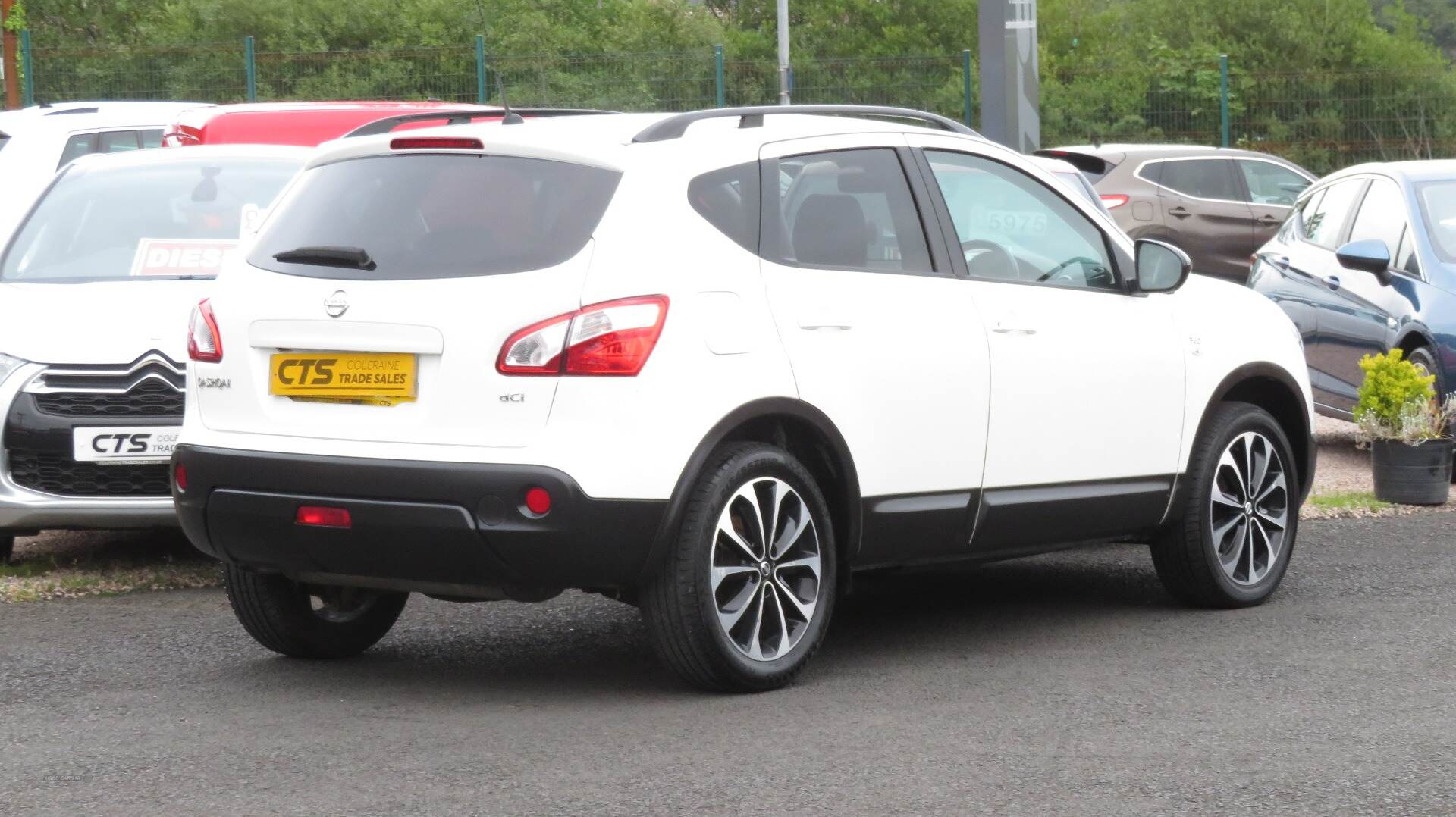 Nissan Qashqai HATCHBACK SPECIAL EDITIONS in Derry / Londonderry