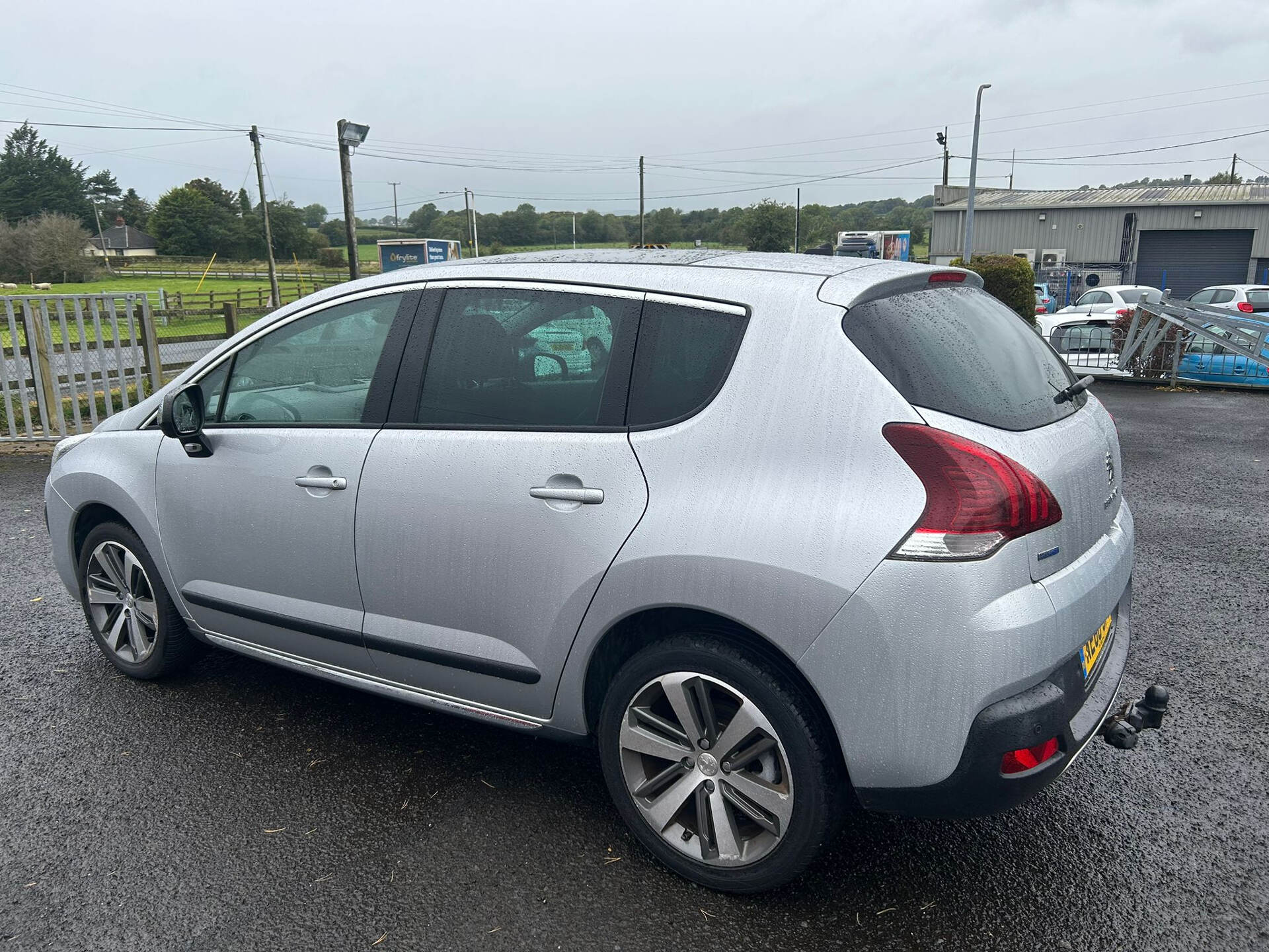 Peugeot 3008 DIESEL ESTATE in Antrim