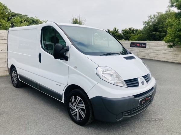 Renault Trafic SWB DIESEL in Down