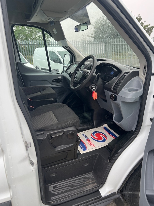 Ford Transit Minibus 17 seats,trend in Derry / Londonderry