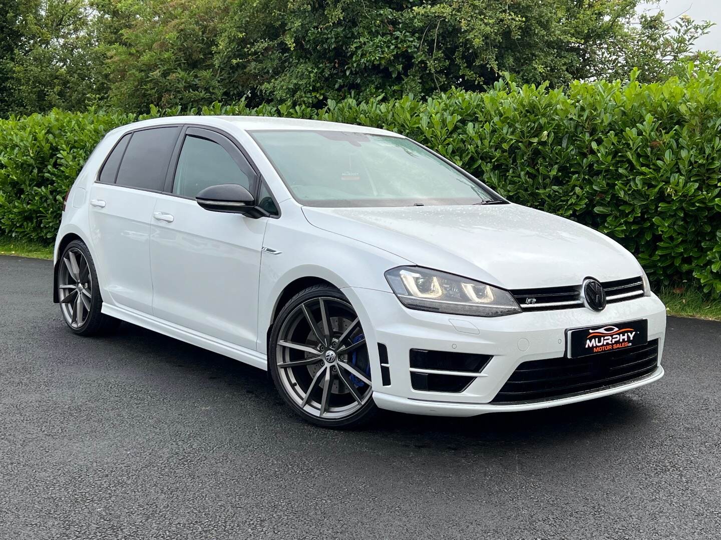 Volkswagen Golf HATCHBACK in Down