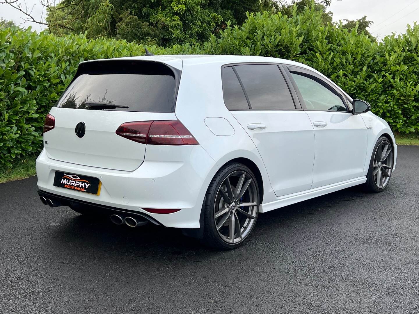 Volkswagen Golf HATCHBACK in Down