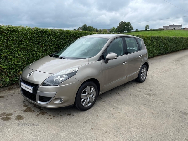 Renault Scenic DIESEL ESTATE in Tyrone