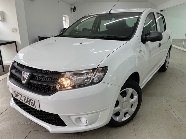 Dacia Sandero HATCHBACK in Down