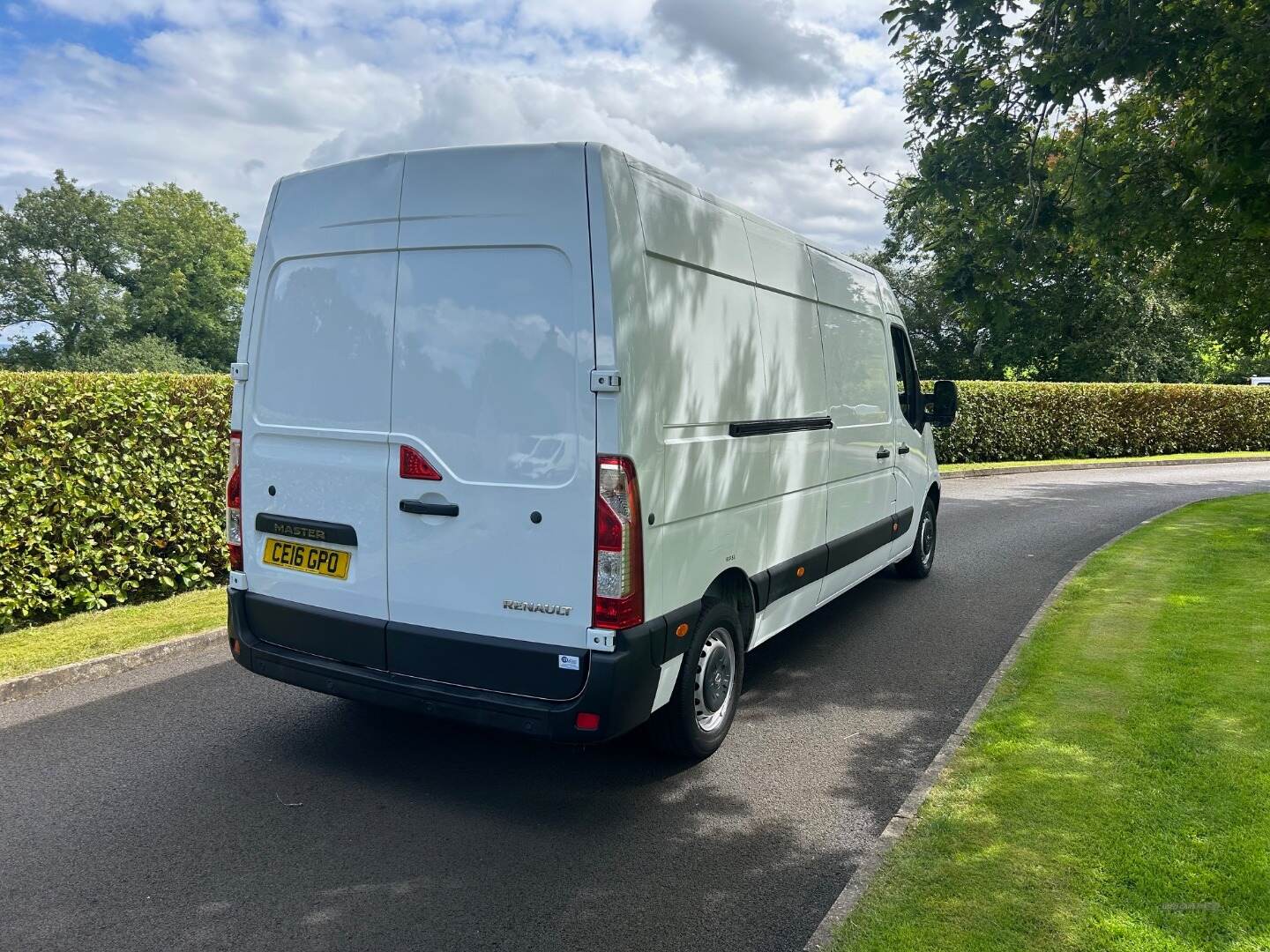 Renault Master LWB DIESEL FWD in Derry / Londonderry