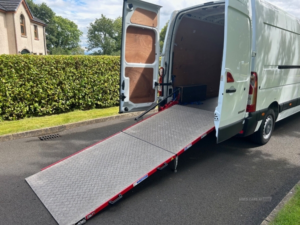 Renault Master LWB DIESEL FWD in Derry / Londonderry