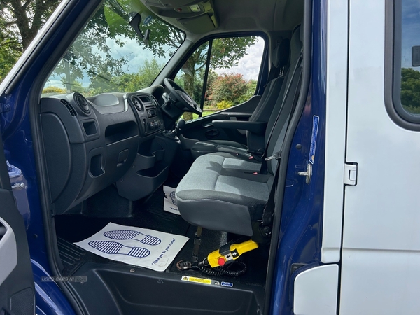 Renault Master LWB DIESEL RWD in Derry / Londonderry