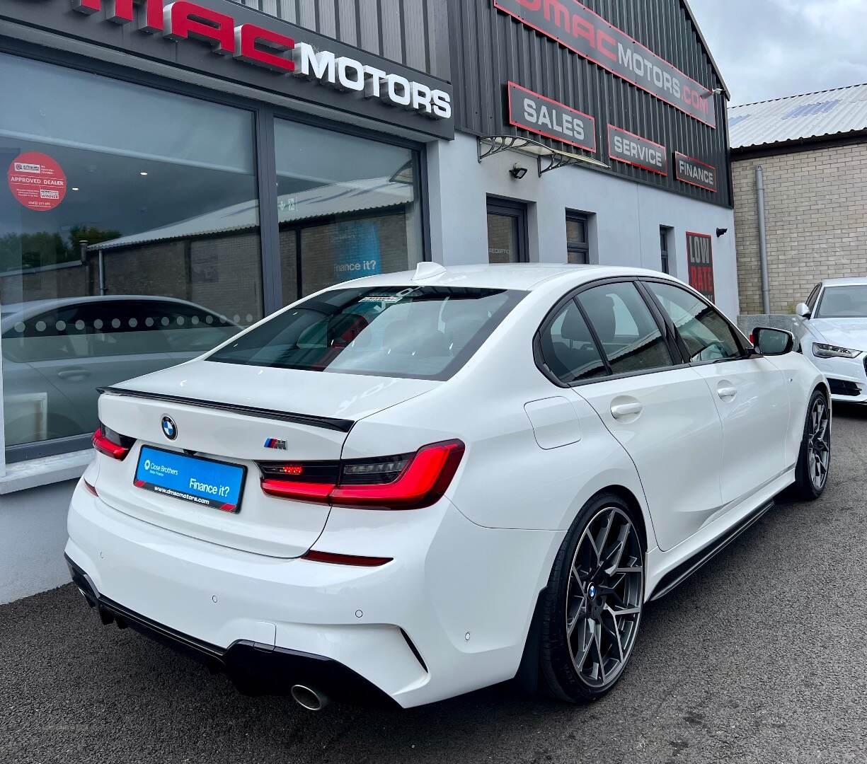 BMW 3 Series DIESEL SALOON in Tyrone