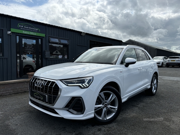 Audi Q3 ESTATE in Down