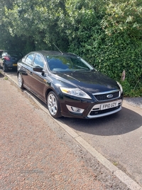 Ford Mondeo HATCHBACK in Down