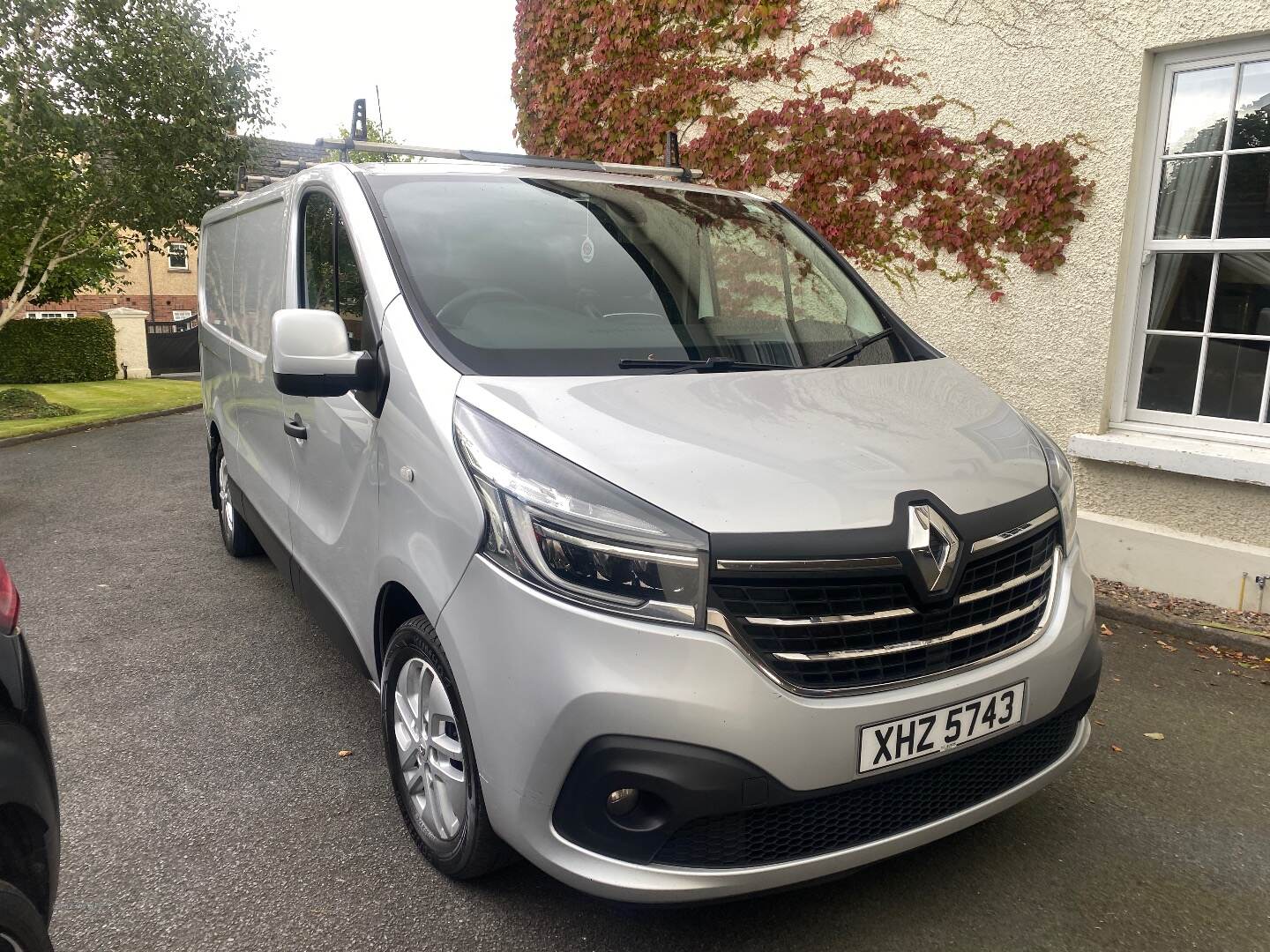 Renault Trafic LWB DIESEL in Tyrone