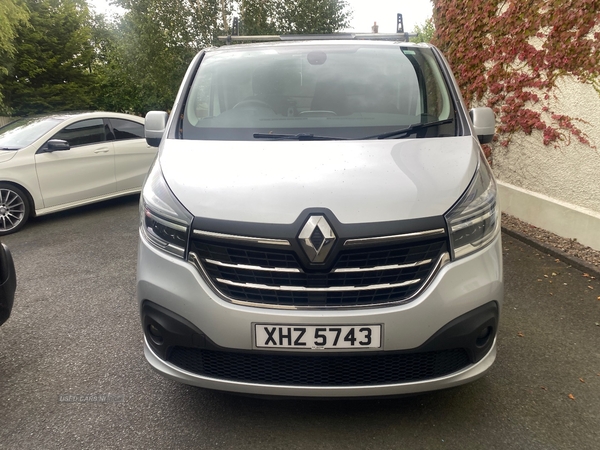 Renault Trafic LWB DIESEL in Tyrone