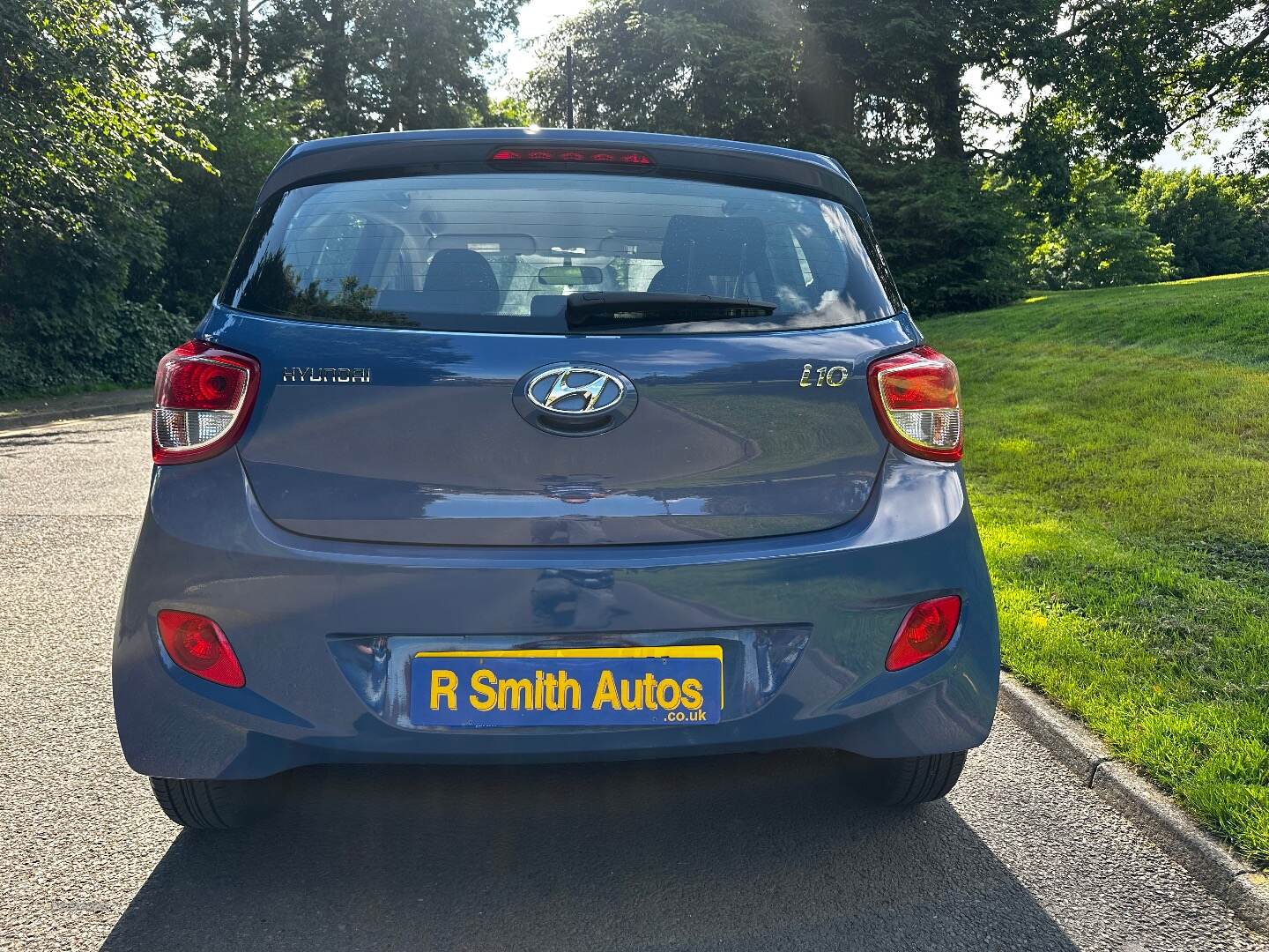 Hyundai i10 HATCHBACK in Antrim