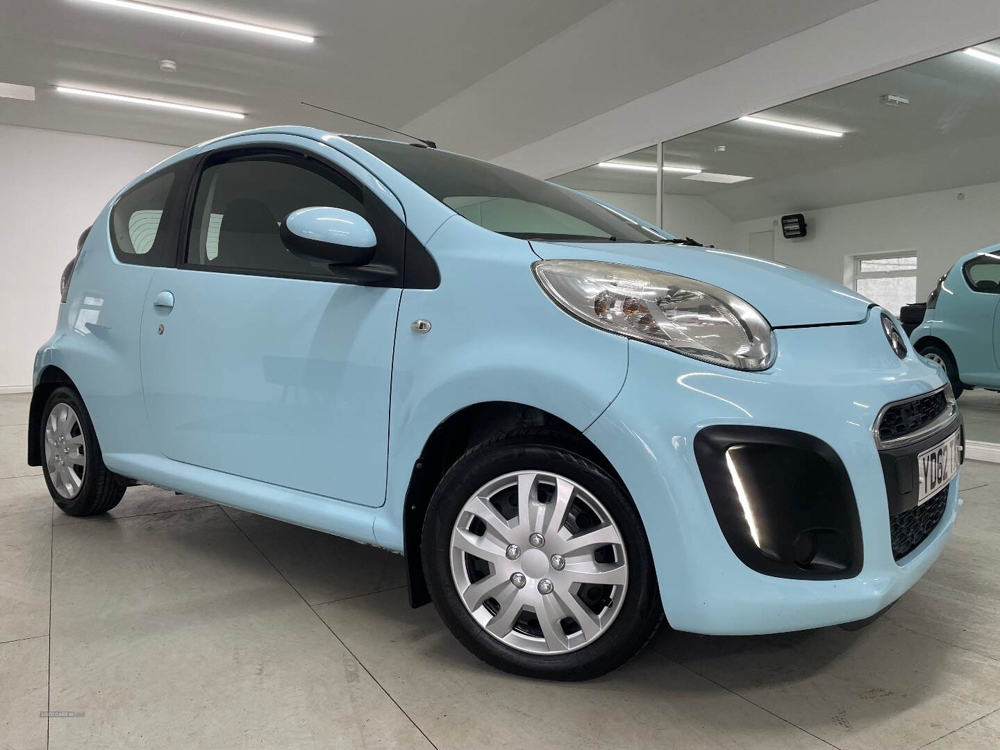 Citroen C1 HATCHBACK in Down