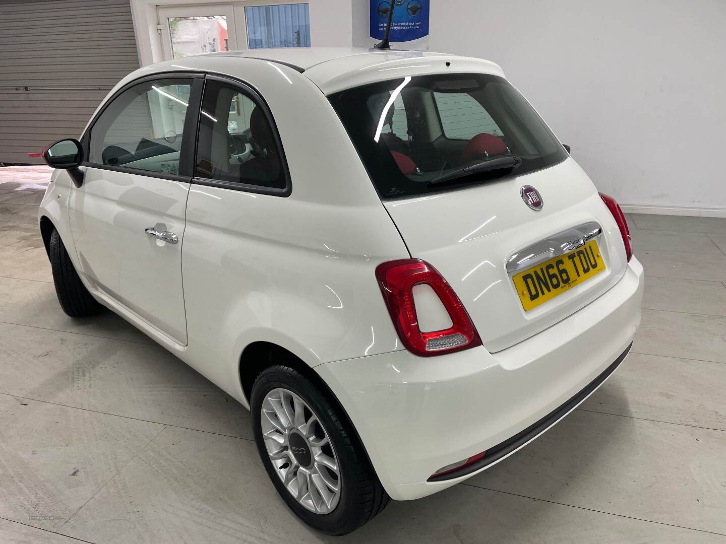 Fiat 500 HATCHBACK in Down