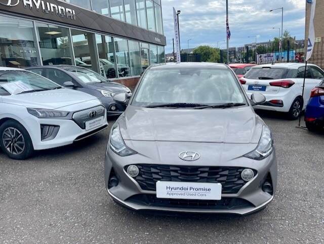 Hyundai i10 HATCHBACK in Down