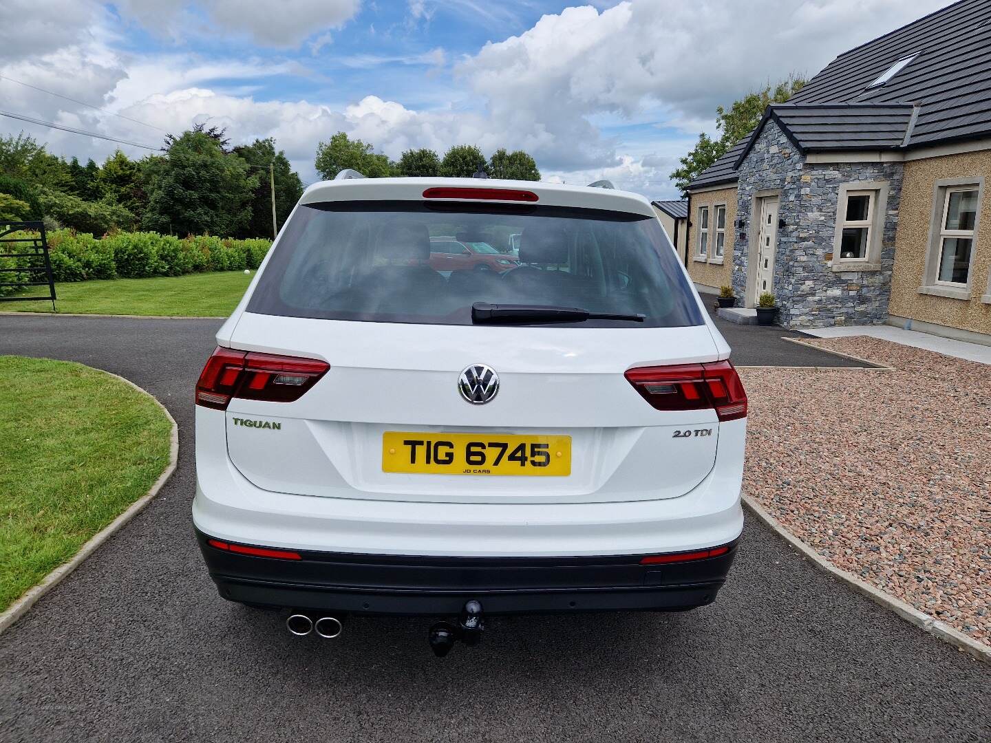 Volkswagen Tiguan DIESEL ESTATE in Down