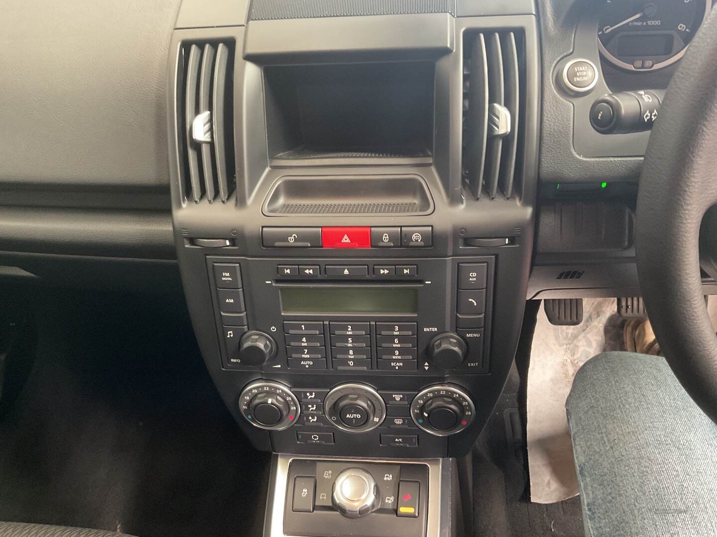 Land Rover Freelander DIESEL SW in Antrim