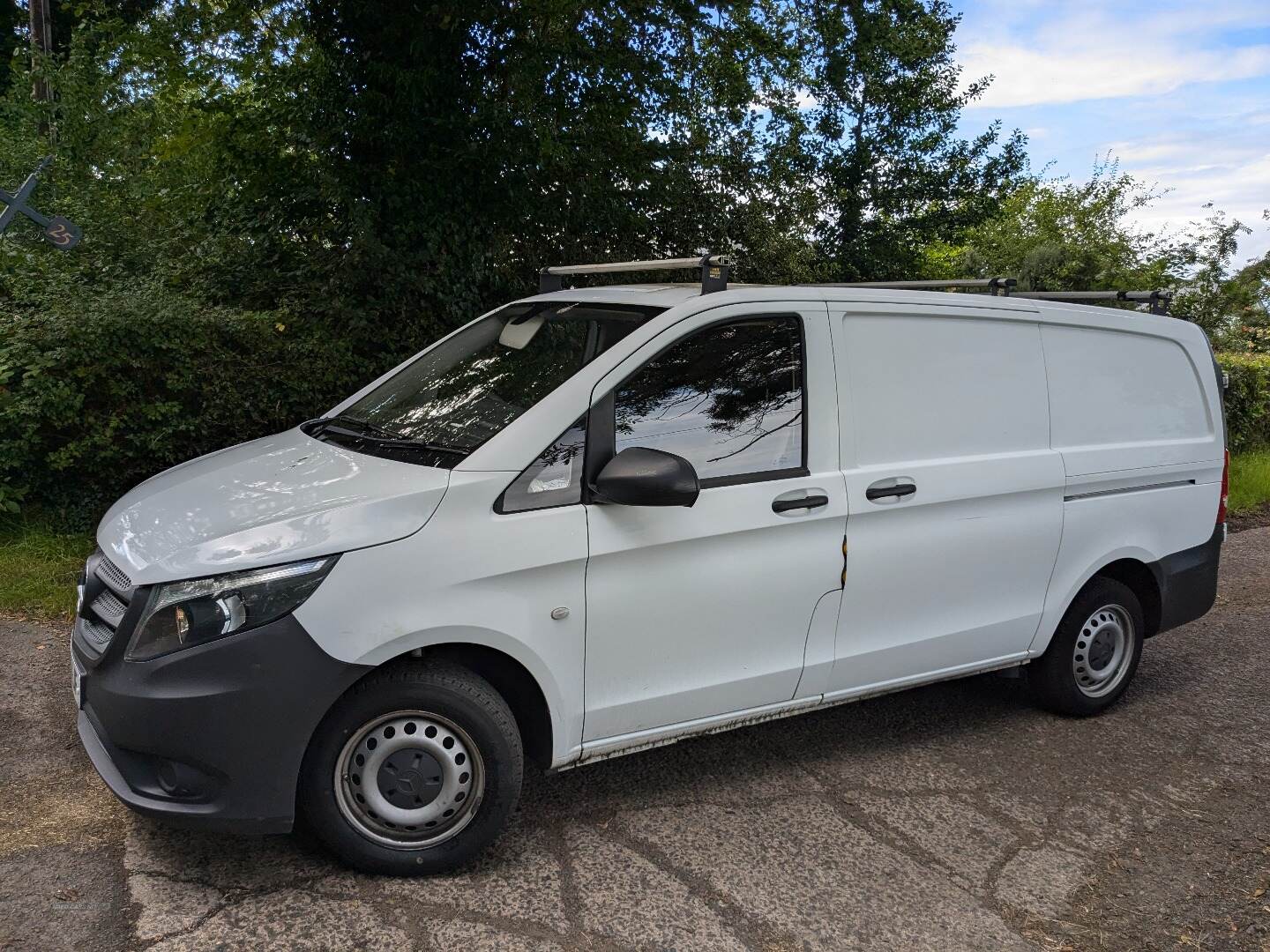 Mercedes Vito LONG DIESEL in Antrim