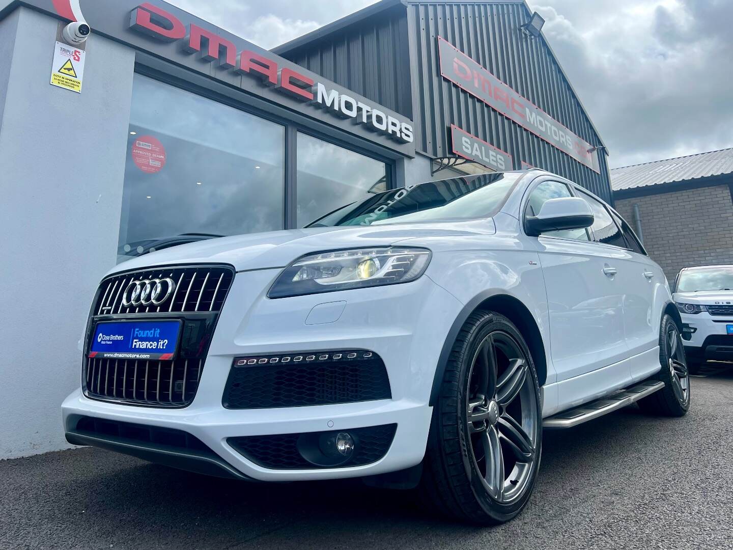 Audi Q7 ESTATE SPECIAL EDITION in Tyrone