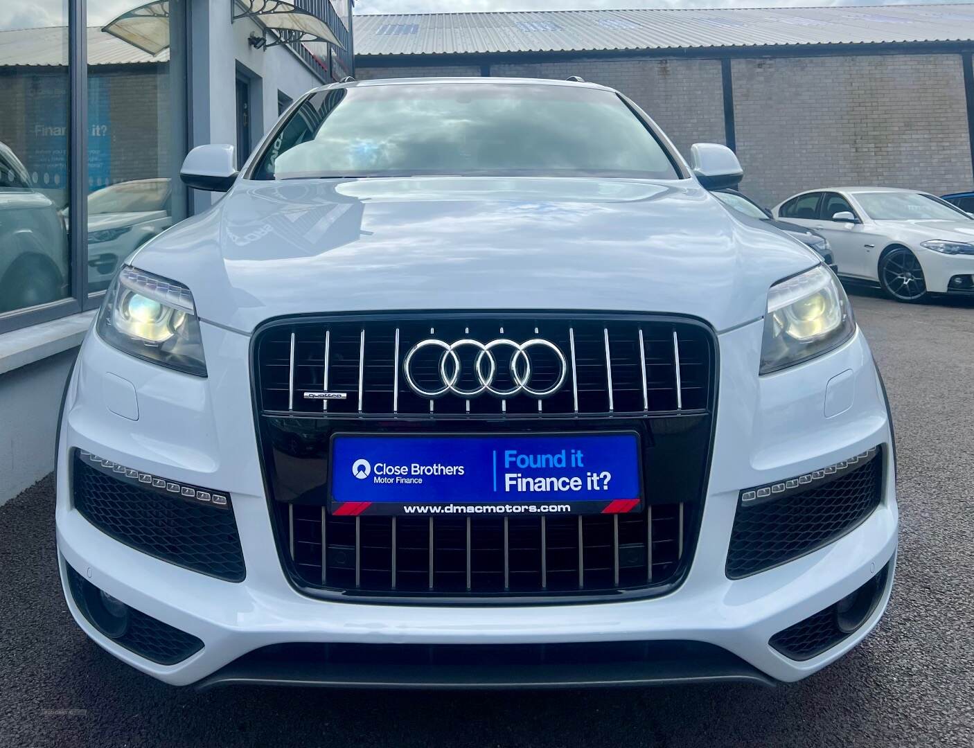 Audi Q7 ESTATE SPECIAL EDITION in Tyrone