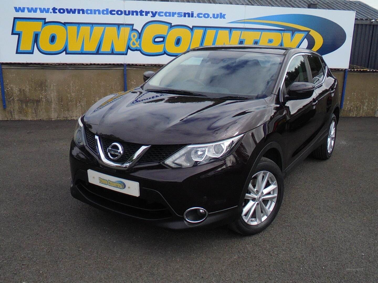 Nissan Qashqai DIESEL HATCHBACK in Antrim