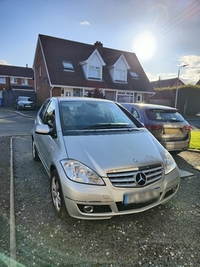 Mercedes A-Class A160 BlueEFFICIENCY Avantgarde SE 5dr in Down