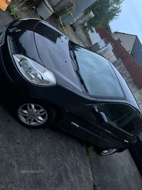 Renault Clio 1.2 16V Rip Curl 5dr in Derry / Londonderry
