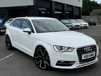 Audi A3 DIESEL SPORTBACK in Down