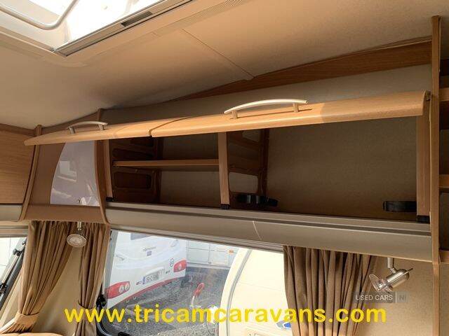  2008 Swift Challenger 530/4, End Washroom, Side Dinette, Mover