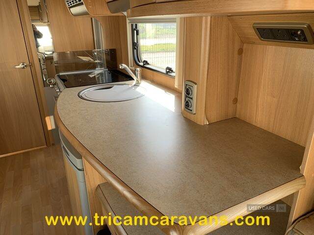  2008 Swift Challenger 530/4, End Washroom, Side Dinette, Mover
