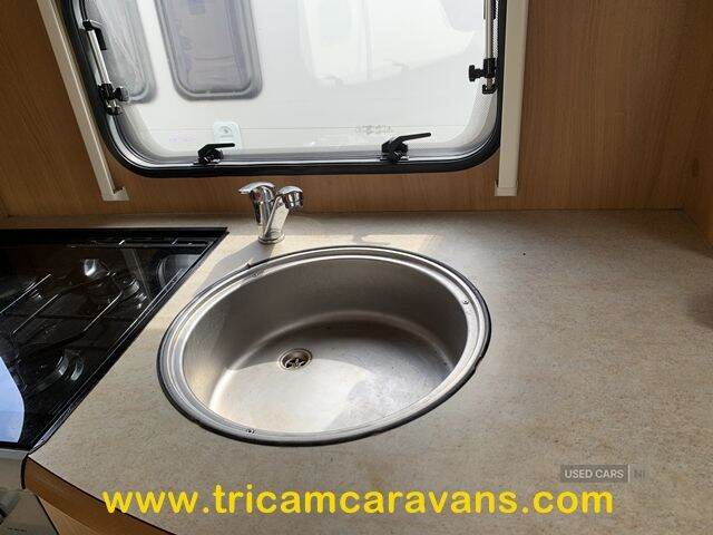  2008 Swift Challenger 530/4, End Washroom, Side Dinette, Mover