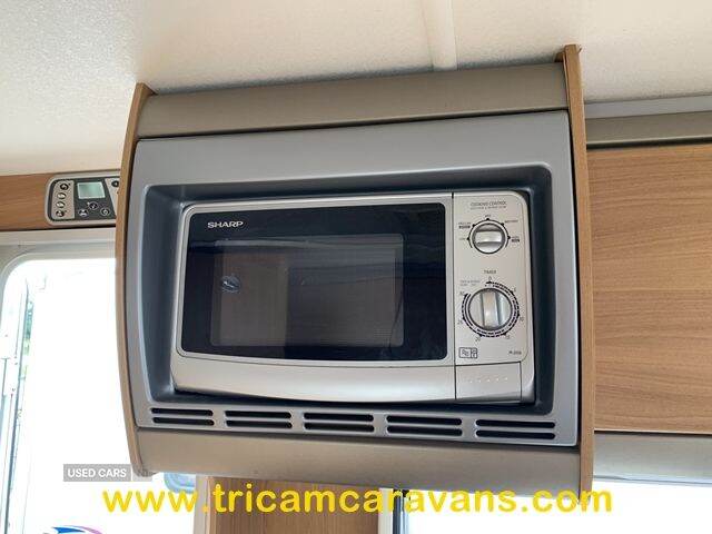  2008 Swift Challenger 530/4, End Washroom, Side Dinette, Mover