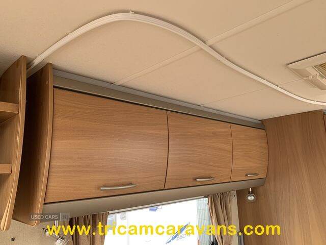  2008 Swift Challenger 530/4, End Washroom, Side Dinette, Mover