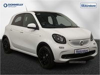 Smart Forfour 1.0 White Edition 5dr Auto in Derry / Londonderry