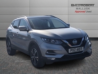 Nissan Qashqai 1.3 DiG-T N-Connecta 5dr [Glass Roof Pack] in Antrim