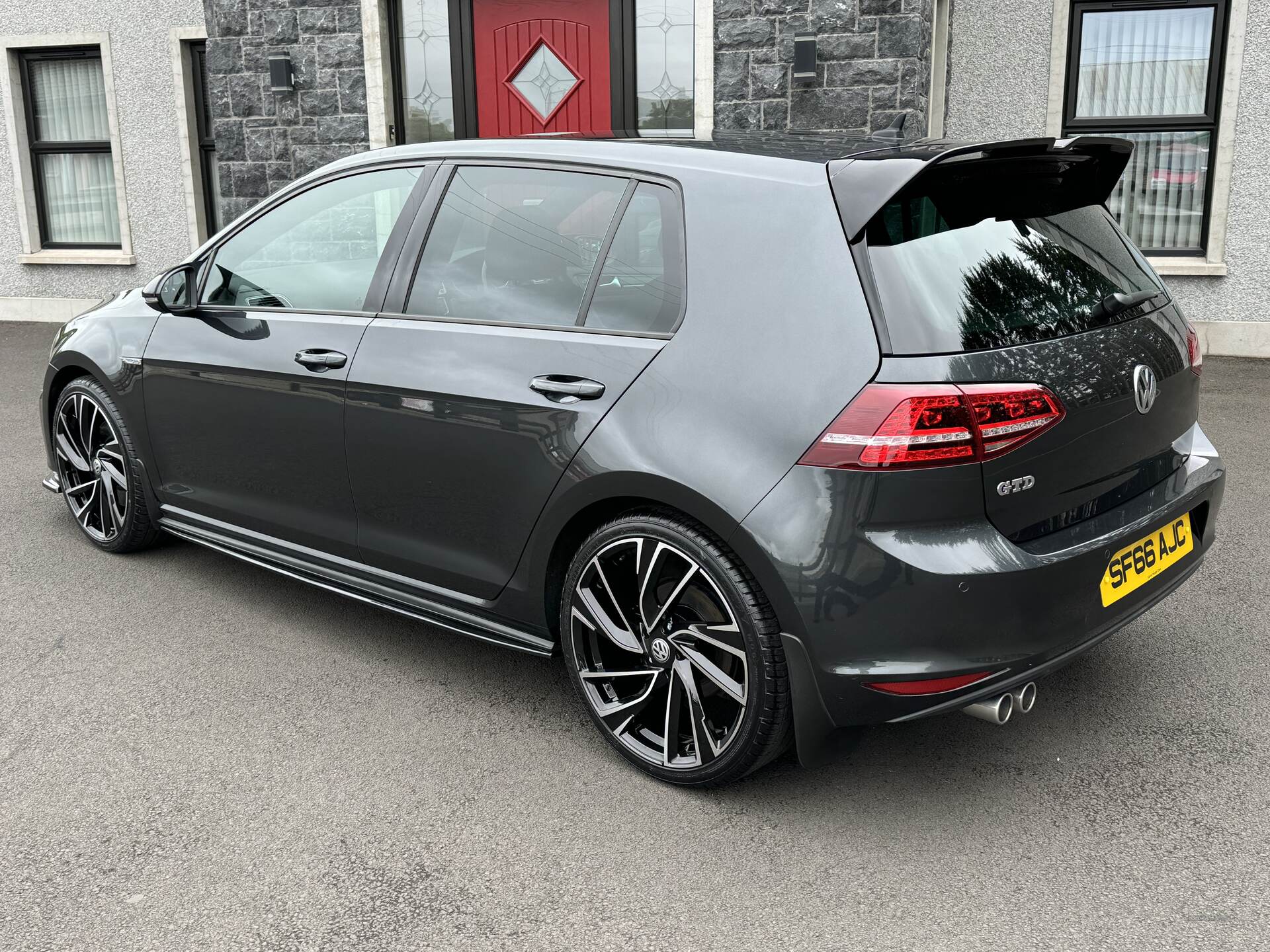 Volkswagen Golf DIESEL HATCHBACK in Antrim