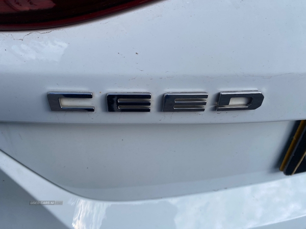 Kia Ceed DIESEL HATCHBACK in Tyrone