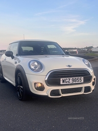 MINI Hatch 1.5 1499 GT Edition 3dr in Down