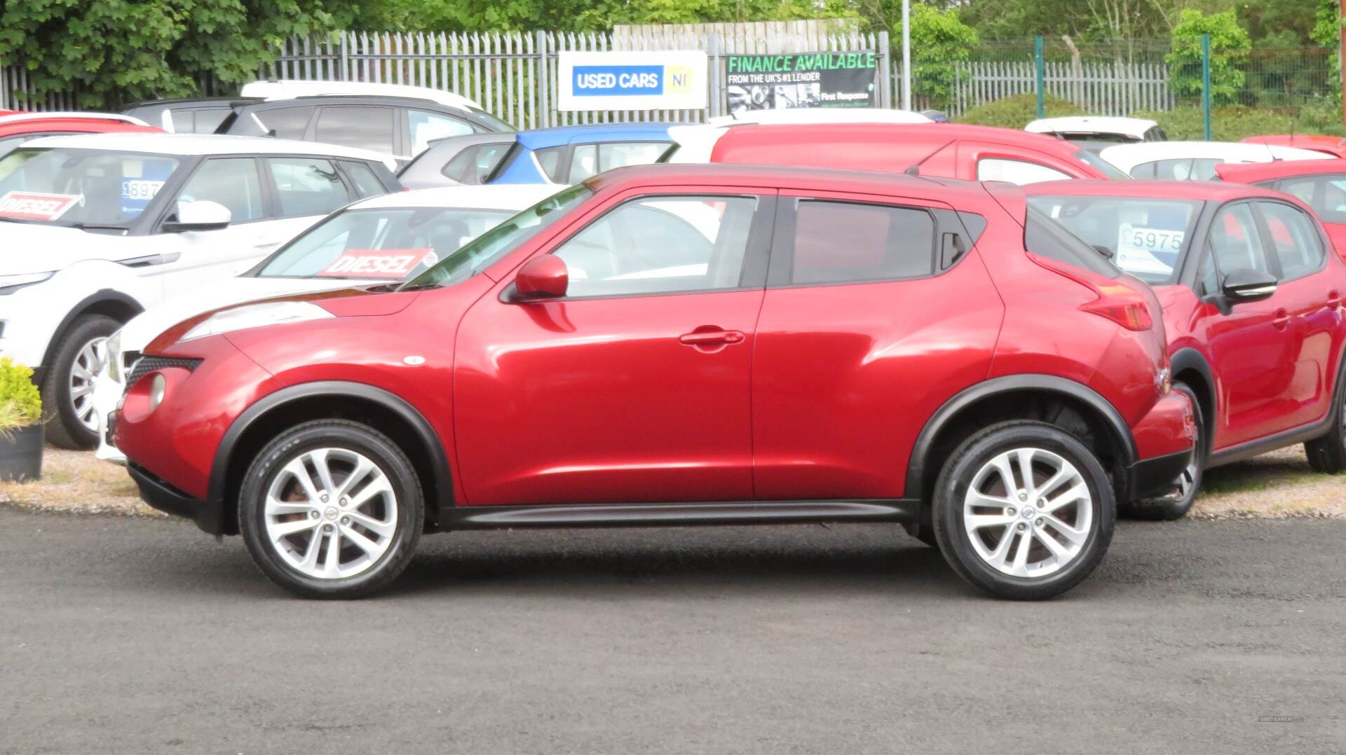 Nissan Juke HATCHBACK in Derry / Londonderry