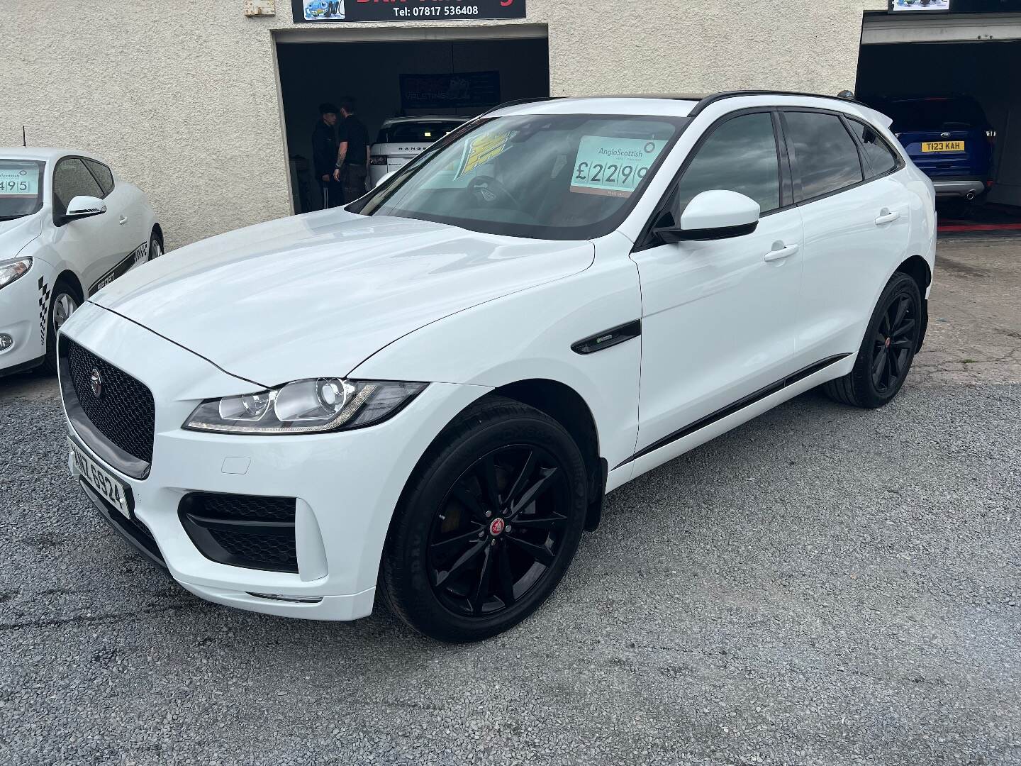 Jaguar F-Pace DIESEL ESTATE in Down