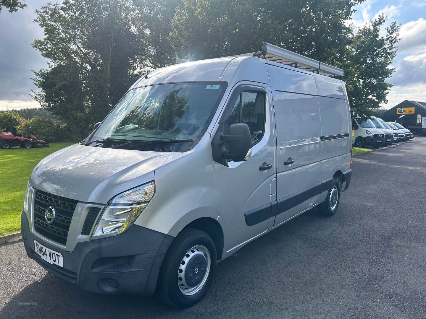 Nissan NV400 F33 L2 DIESEL in Derry / Londonderry