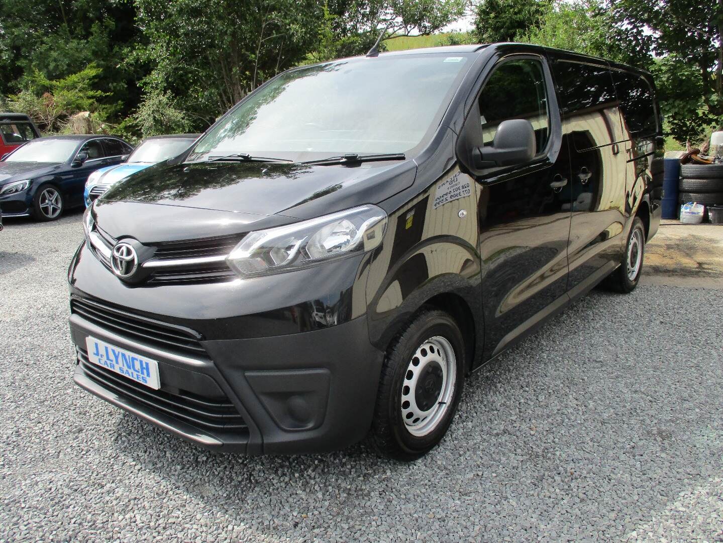 Toyota Proace 2.0 D-4D ACTIVE LWB in Down