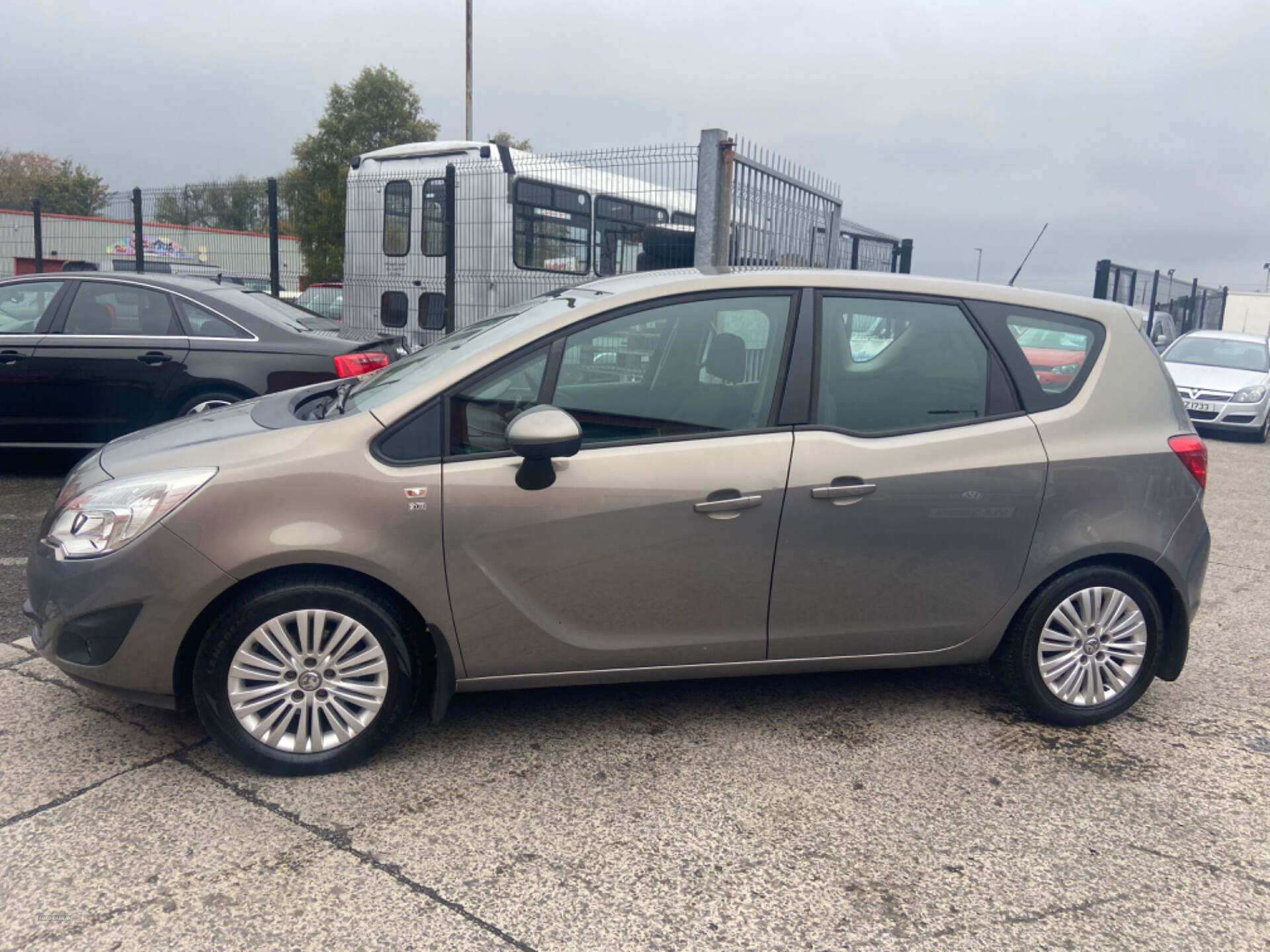 Vauxhall Meriva ESTATE SPECIAL EDITIONS in Antrim