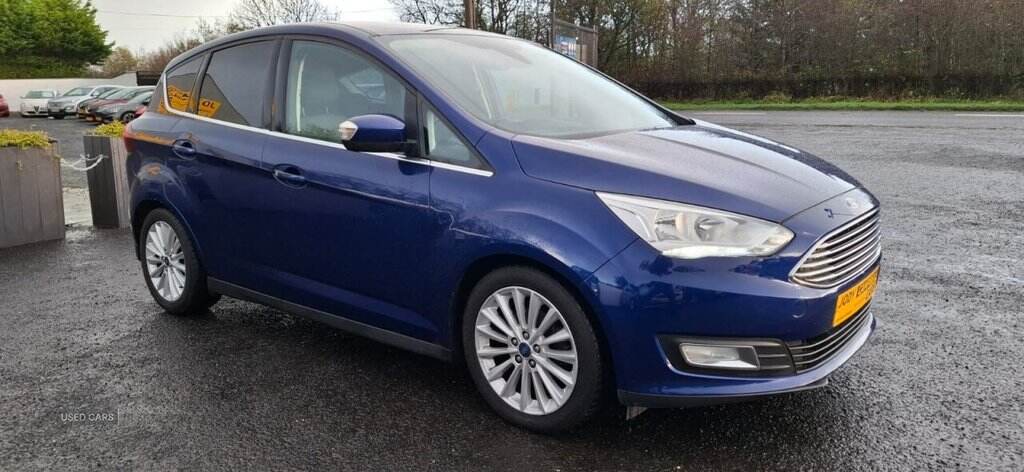 Feb 2016 Ford C-max 1.0 EcoBoost Titanium 5dr